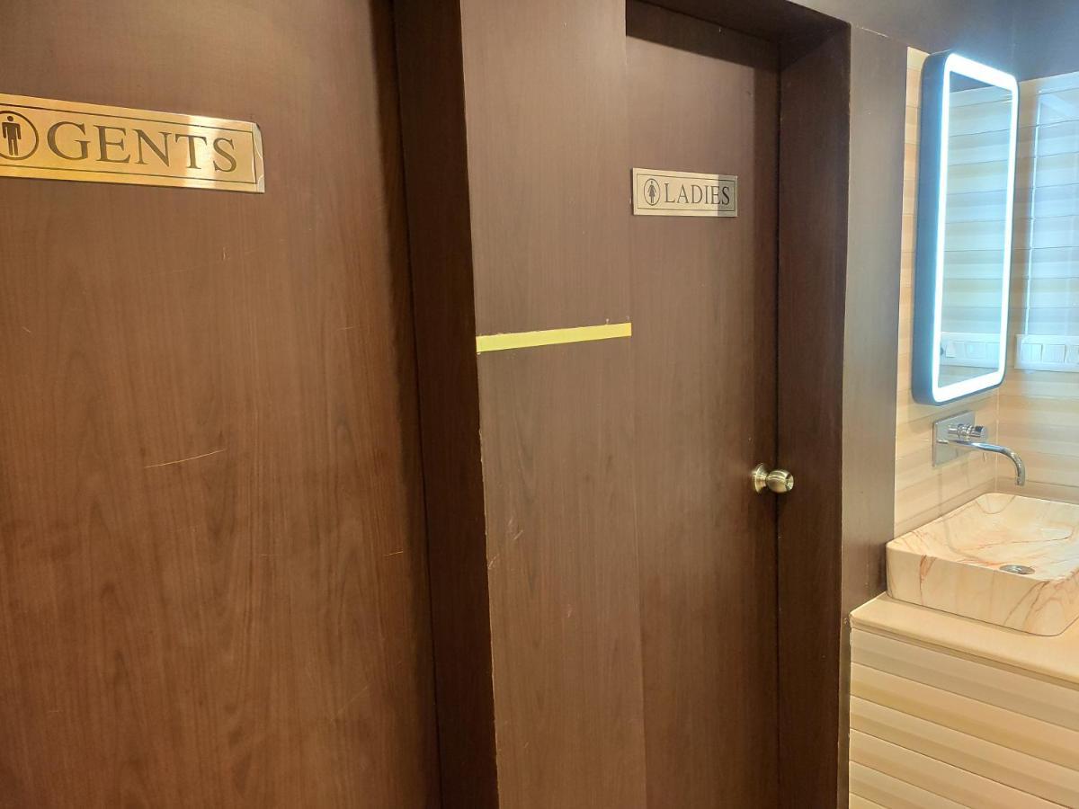 Royal View Residency Hotel Бодх Гая Екстериор снимка